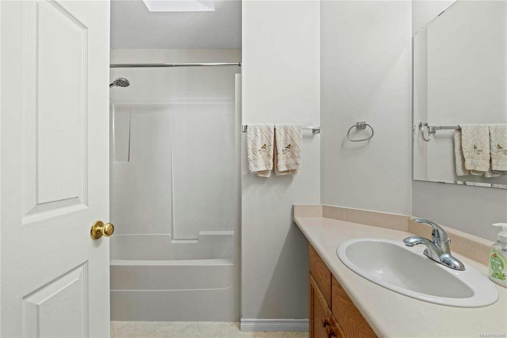 113-240 E Stanford Avenue, Parksville, BC, V9P 2K8 - 29
