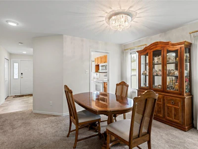 113-240 E Stanford Avenue - 3