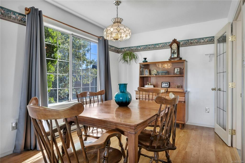 702 Forsyth Avenue, Parksville, BC, V9P 1E7 - 18