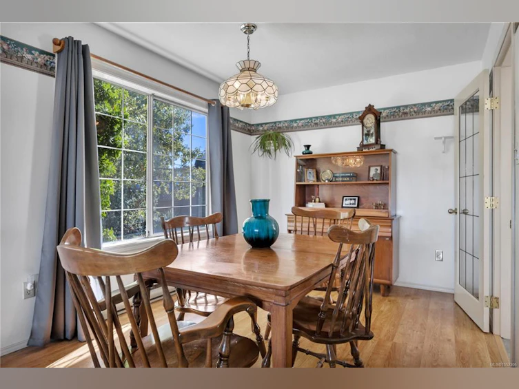 702 Forsyth Avenue, Parksville, BC, V9P 1E7 - 18