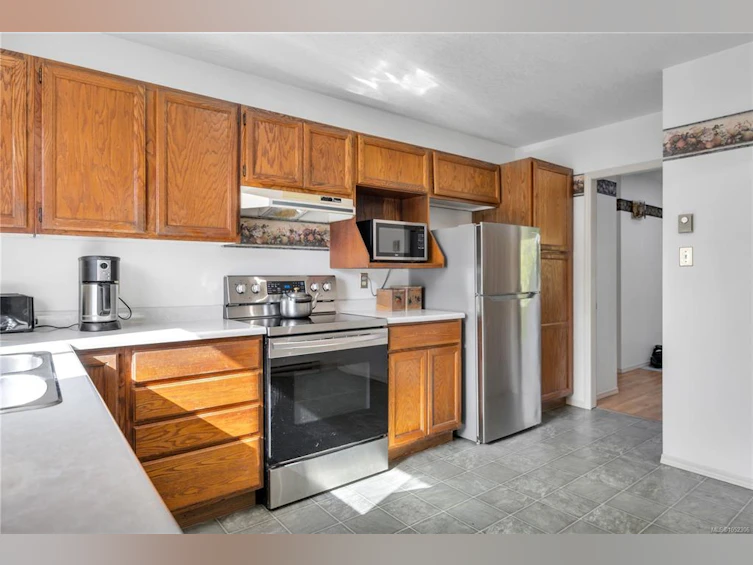 702 Forsyth Avenue, Parksville, BC, V9P 1E7 - 15