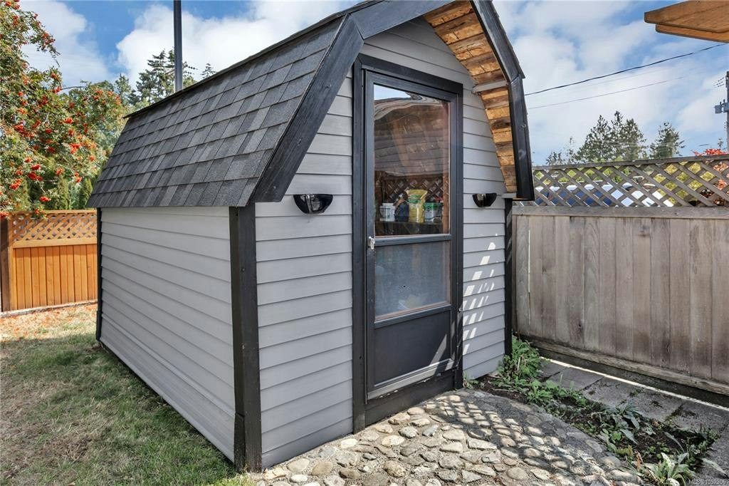 702 Forsyth Avenue, Parksville, BC, V9P 1E7 - 37