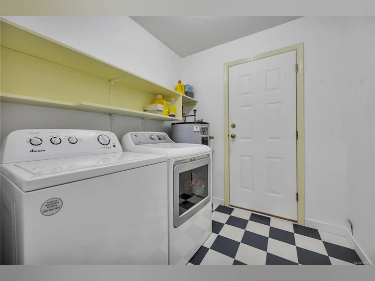 702 Forsyth Avenue, Parksville, BC, V9P 1E7 - 32
