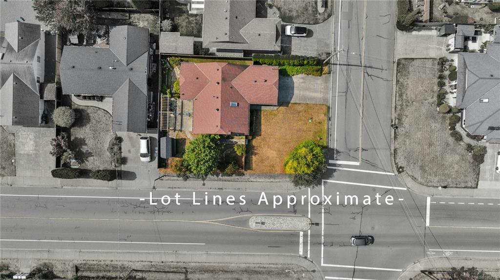 702 Forsyth Avenue, Parksville, BC, V9P 1E7 - 51