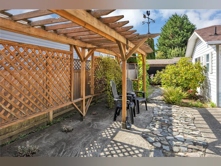 702 Forsyth Avenue, Parksville, BC, V9P 1E7 - 38