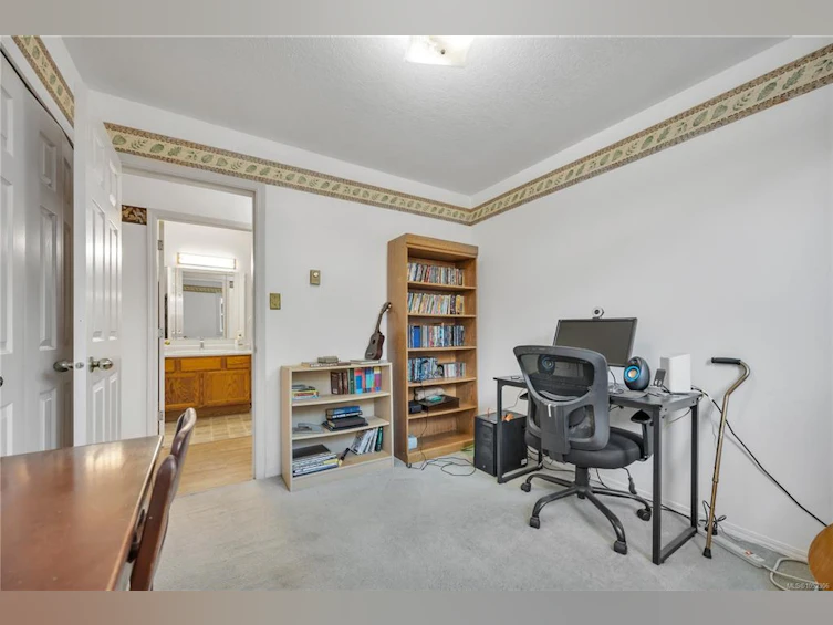 702 Forsyth Avenue, Parksville, BC, V9P 1E7 - 29