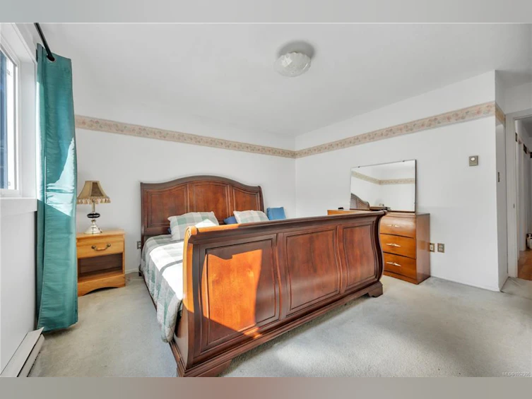 702 Forsyth Avenue, Parksville, BC, V9P 1E7 - 21