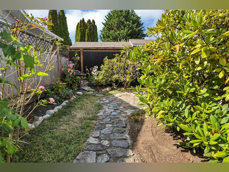 702 Forsyth Avenue, Parksville, BC, V9P 1E7 - 40