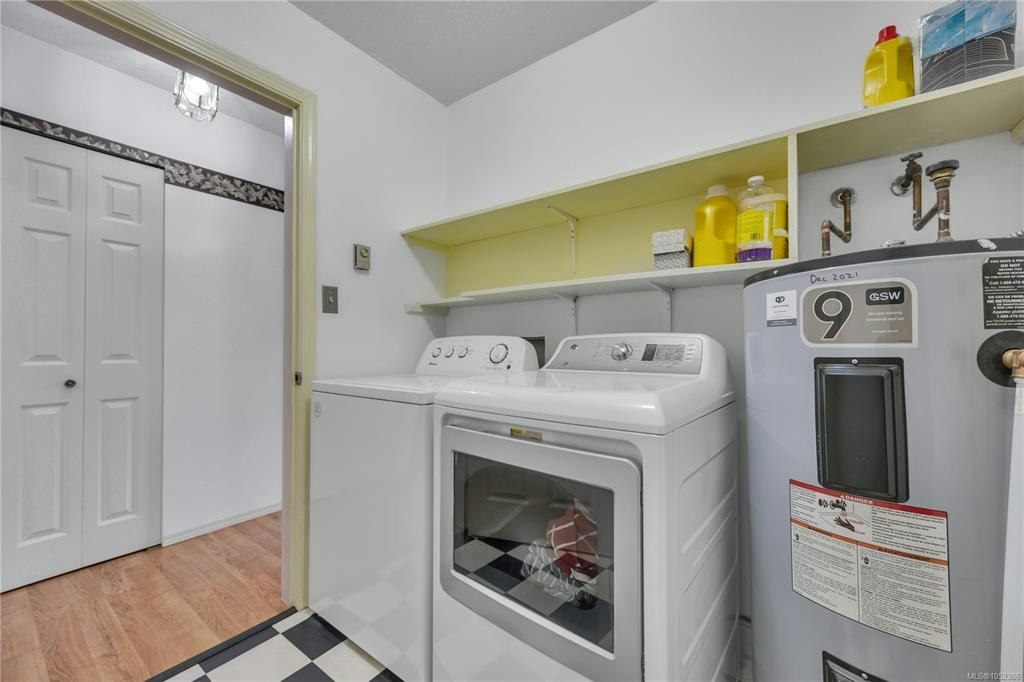 702 Forsyth Avenue, Parksville, BC, V9P 1E7 - 33