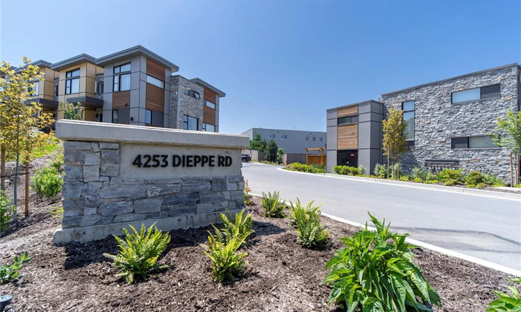 29-4253 Dieppe Road