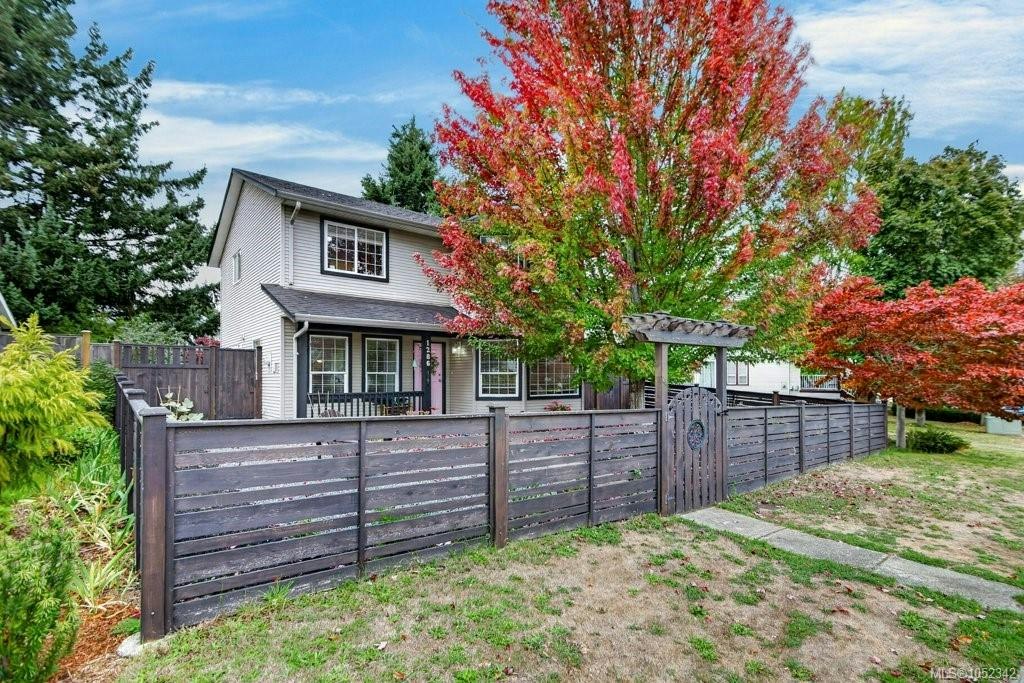 1286 Noel Avenue, Comox, BC, V9M 4A3