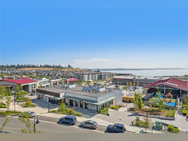 31-3352 Ryder Hesjedal Way, Colwood, BC - 13