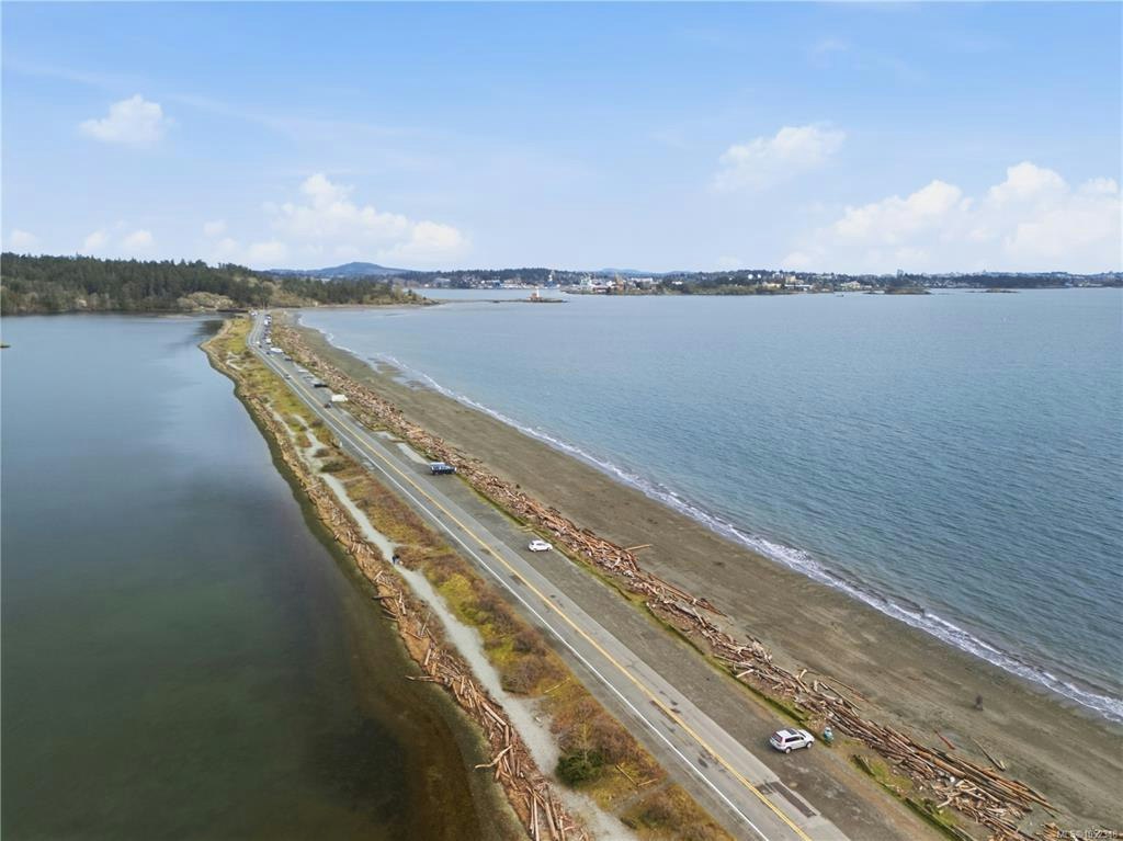 31-3352 Ryder Hesjedal Way, Colwood, BC - 20