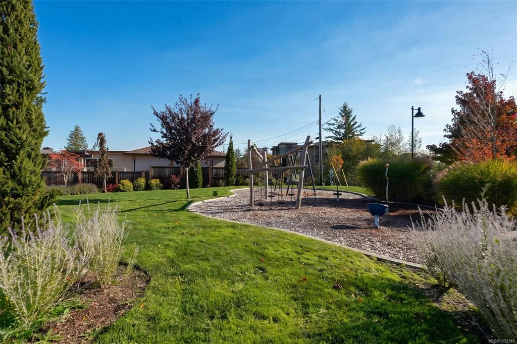 31-3352 Ryder Hesjedal Way, Colwood, BC - 23