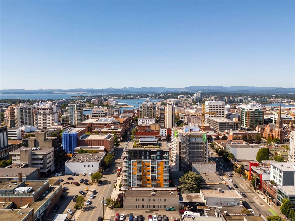204-838 Broughton Street, Victoria, BC, V8W 1E4 - 22