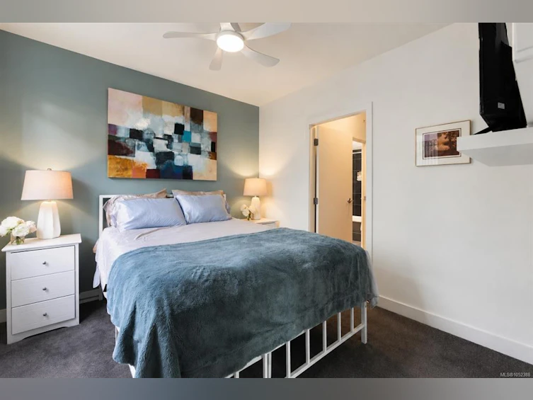 204-838 Broughton Street, Victoria, BC, V8W 1E4 - 10