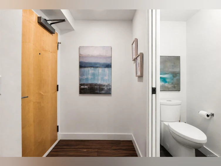 204-838 Broughton Street, Victoria, BC, V8W 1E4 - 14