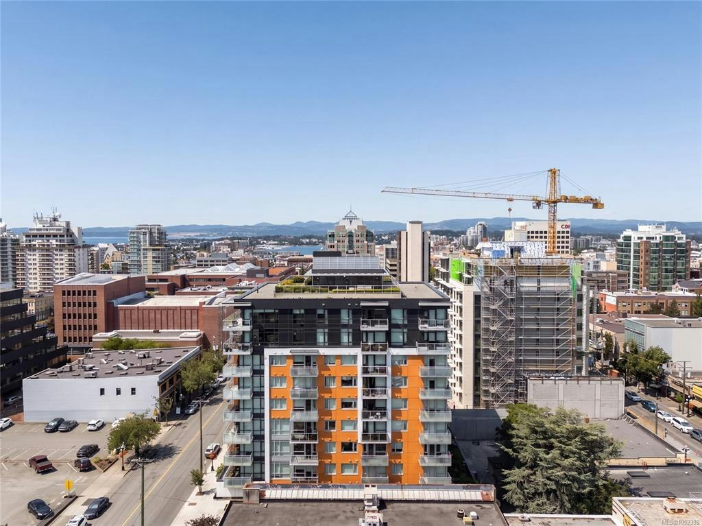 204-838 Broughton Street, Victoria, BC, V8W 1E4 - 23