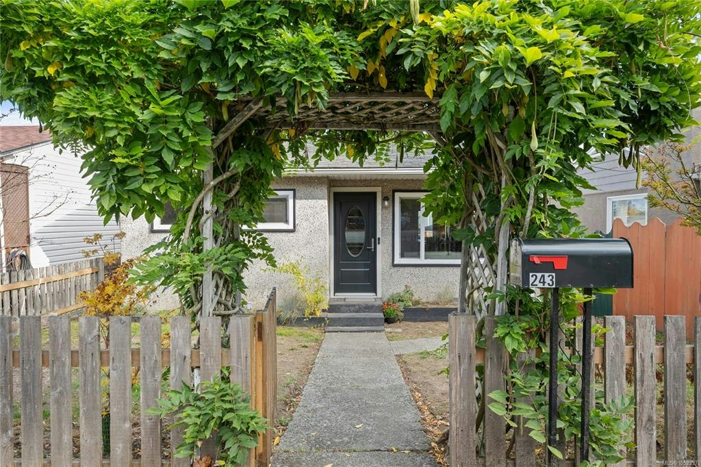 243 Princess Street, Nanaimo, BC, V9R 4M8