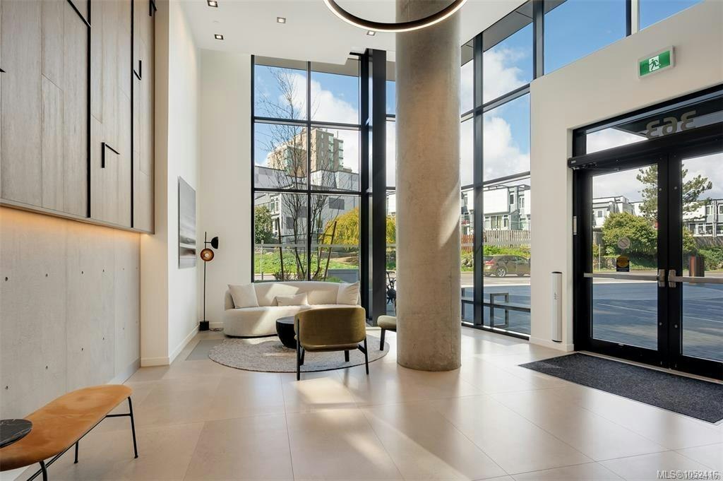 606-363 Tyee Road - 4