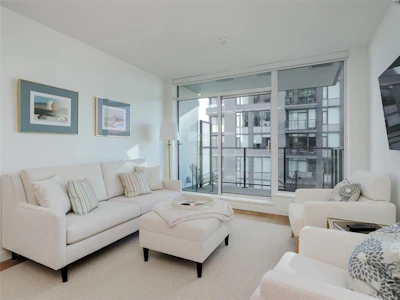 606-363 Tyee Road - 5