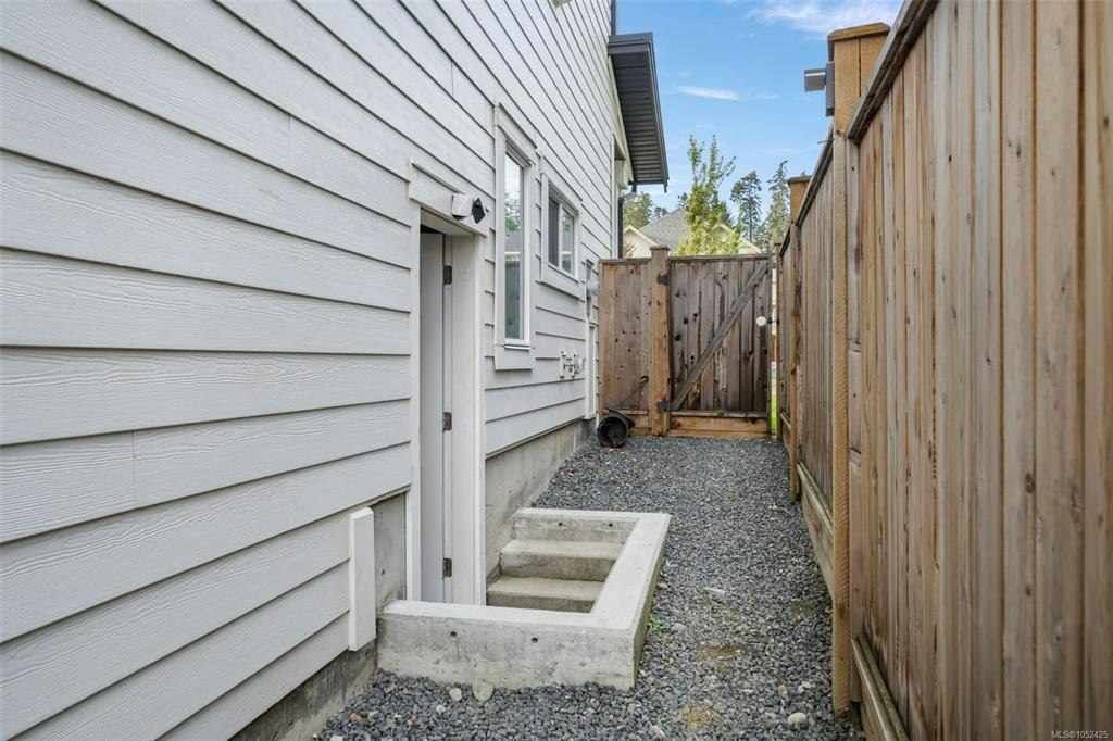 164 Caspian Drive, Colwood, BC, V9C 0R6 - 26
