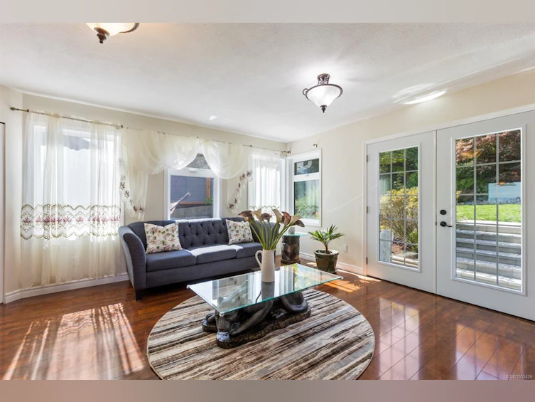 392 Carnegie Street, Campbell River, BC, V9W 2J5 - 13