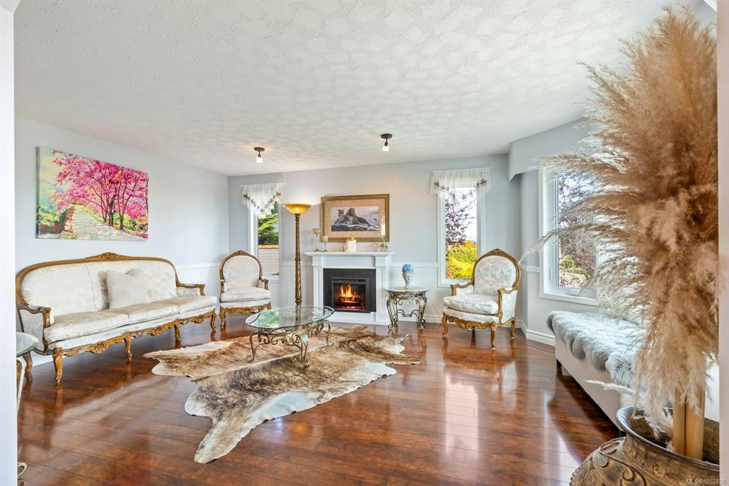 392 Carnegie Street, Campbell River, BC, V9W 2J5 - 5