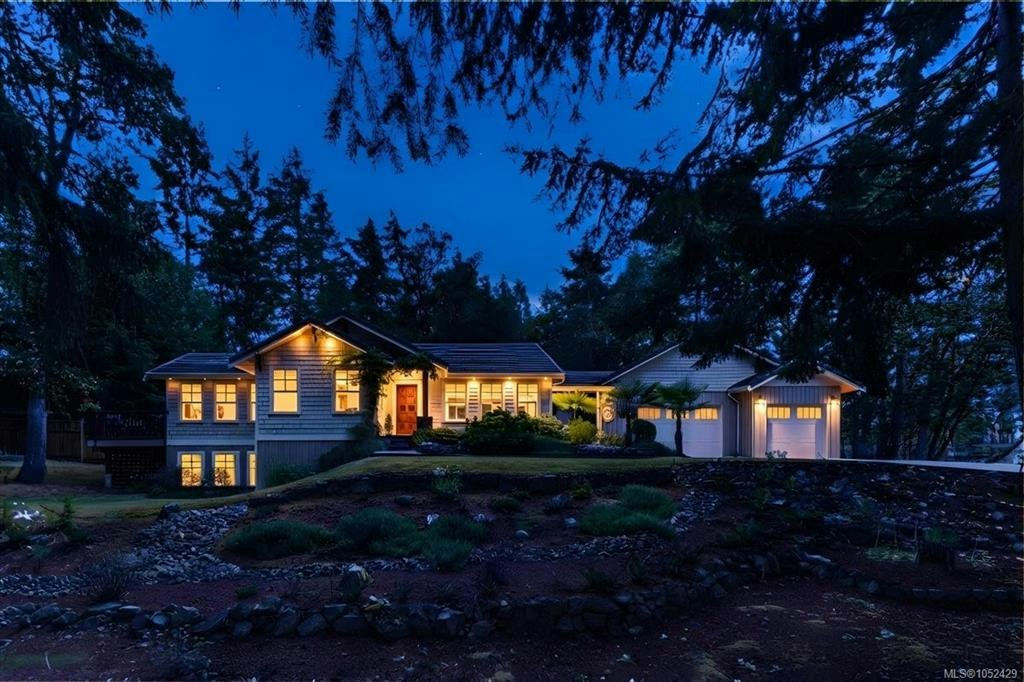 3341 Schooner Cove Drive, Fairwinds, BC, V9P 9H6