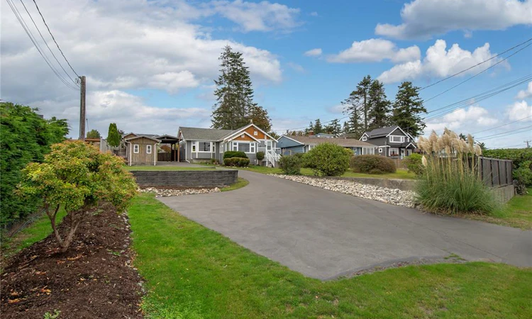 2978 South Island Highway