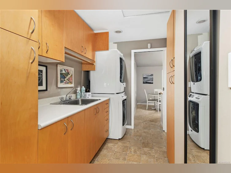 2978 South Island Highway, Campbell River, BC, V9W 1C8 - 22