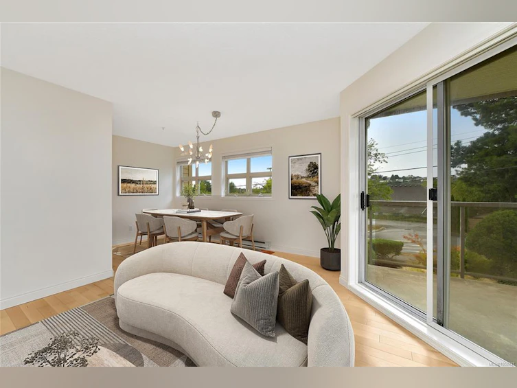 301-1694 Cedar Hill Cross Road, Saanich, BC, V8P 2P7 - 4