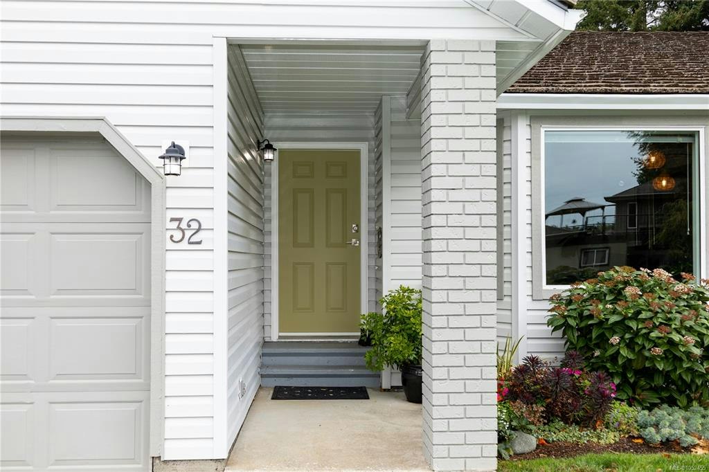 32 Oregon Road, Campbell River, BC, V9W 5T1 - 3