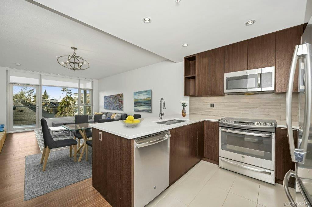 303-640 Michigan Street, Victoria, BC, V8V 1S9
