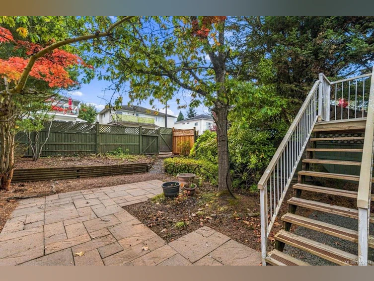 6439 Nidri Place, Nanaimo, BC, V9V 1N6 - 35