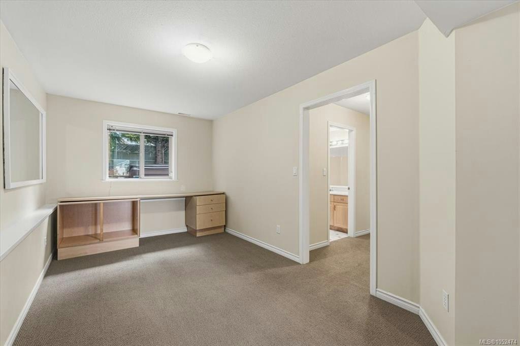 6439 Nidri Place, Nanaimo, BC, V9V 1N6 - 28