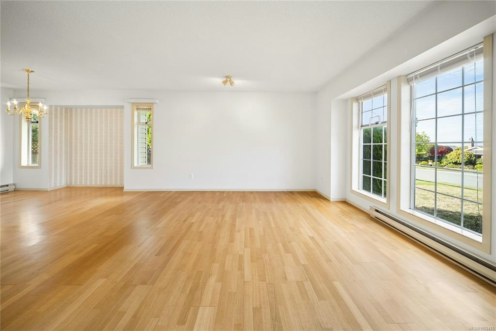 5185 Coach House Drive - 5