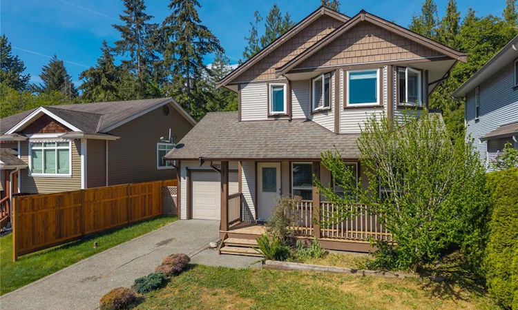 293 Applegreen Avenue