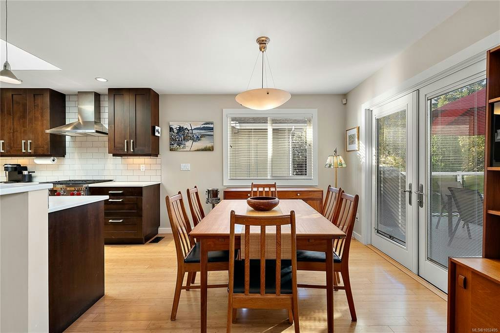 453 Monterey Avenue - 5