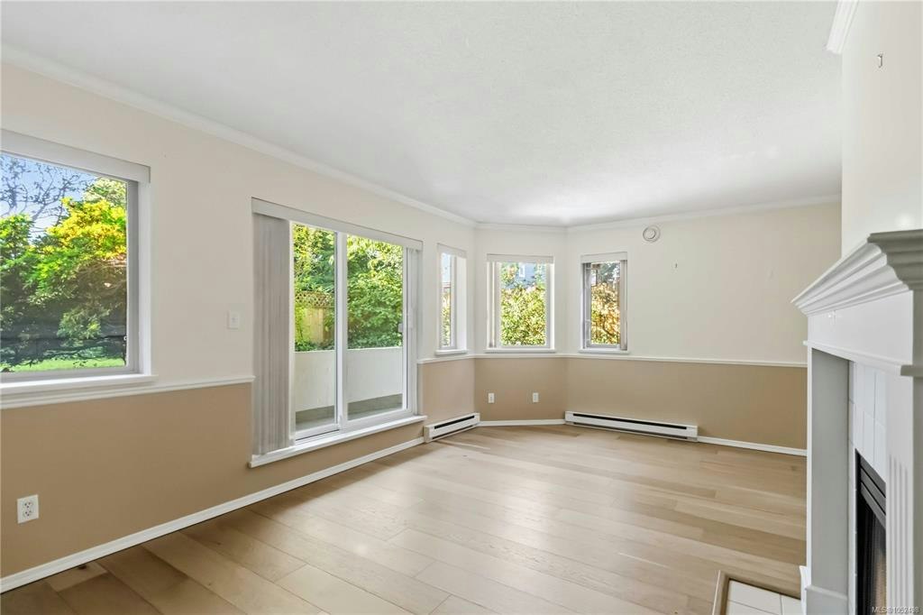 102-1270 Johnson Street - 5