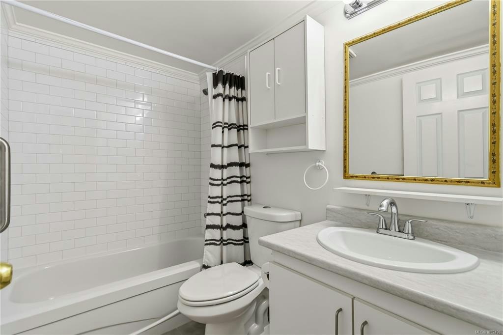 102-1270 Johnson Street, Victoria, BC, V8V 3P1 - 21