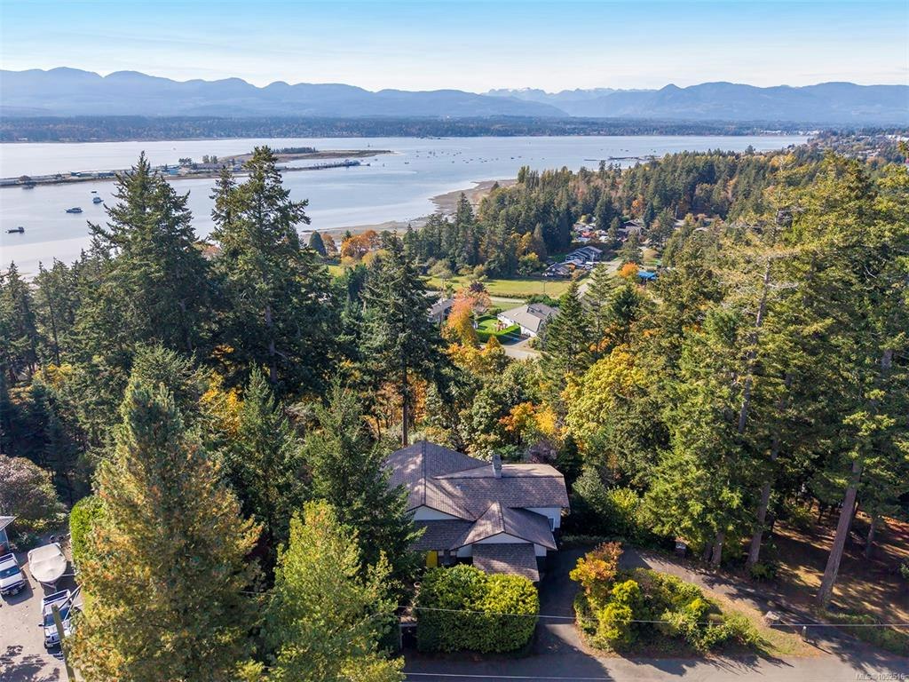 1183 Moore Road, Comox, BC, V9M 3X1