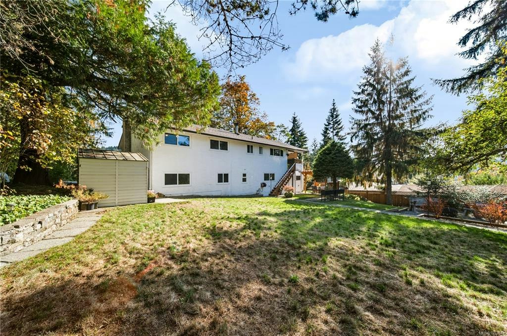 1927 Richardson Road - 2