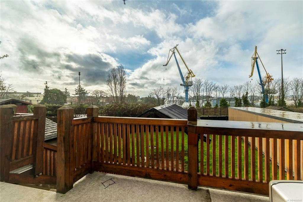847 Admirals Road, Esquimalt, BC, V9A 2P1