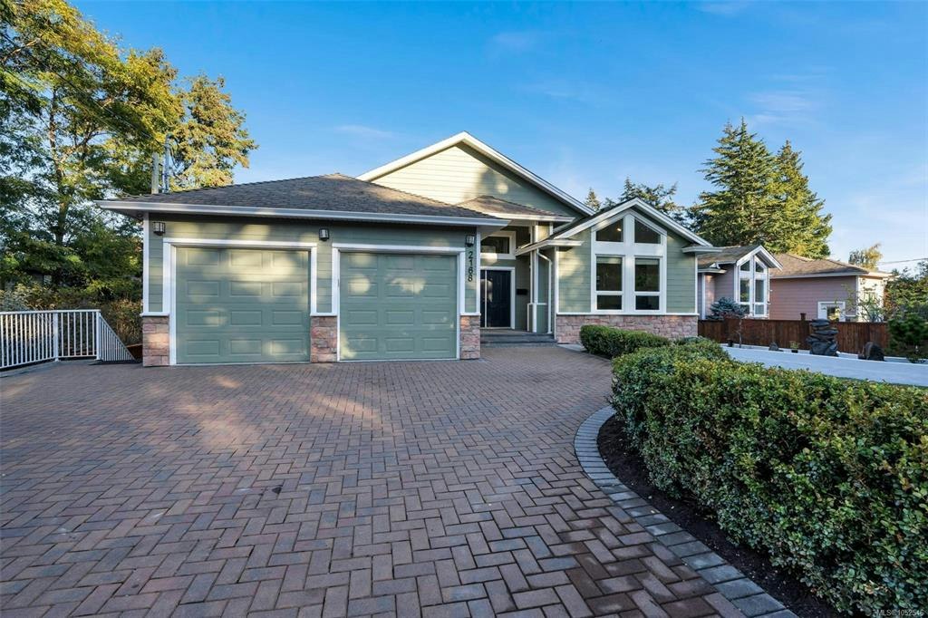 2168 Ferndale Road, Saanich, BC, V8Z 2Z1