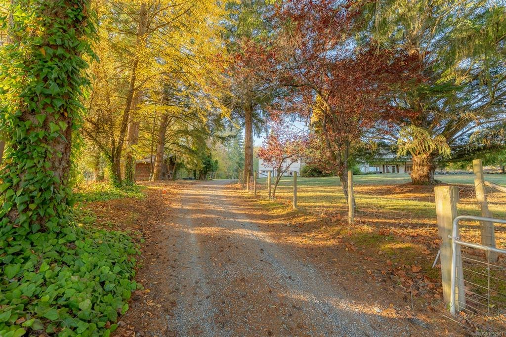 1035 Briarwood Crescent, Mill Bay, BC, V8H 1A5