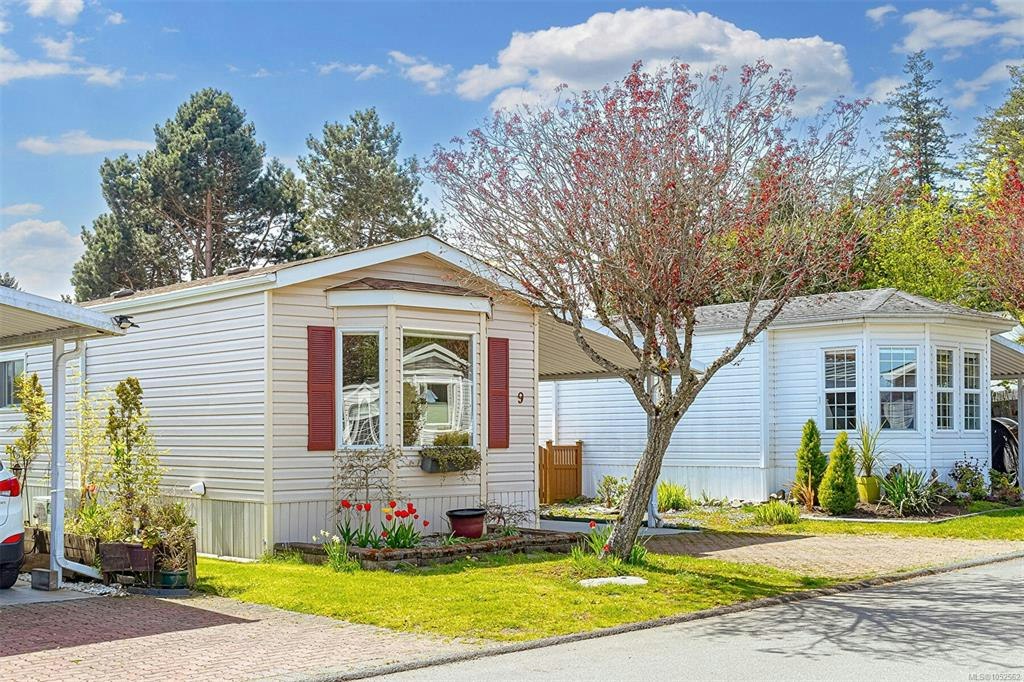 9-7583 Central Saanich Road, Central Saanich, BC, V8M 2B6 - 3