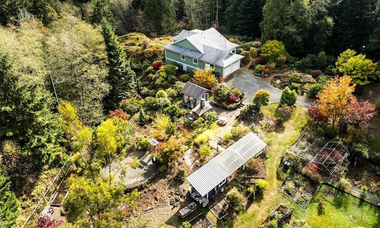 8126 Brutus Ridge Road