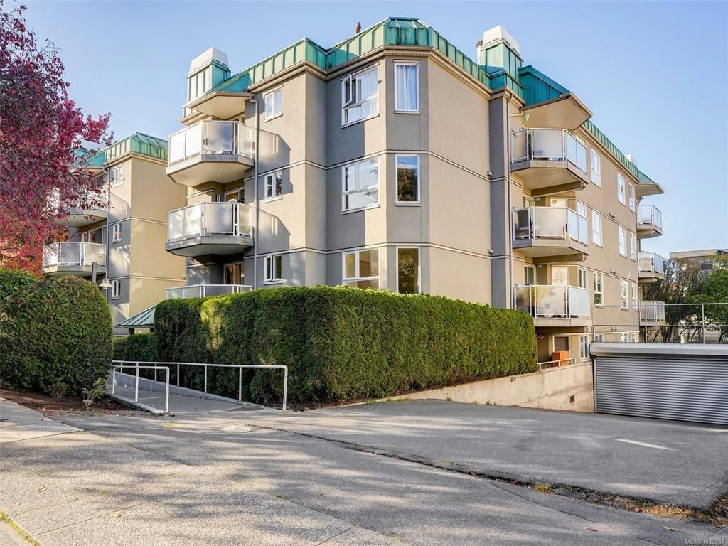 114-2520 Wark Street, Victoria, BC, V8T 5G6