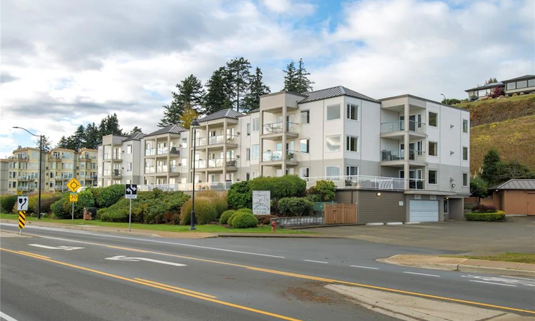 207-1350 S Island Highway